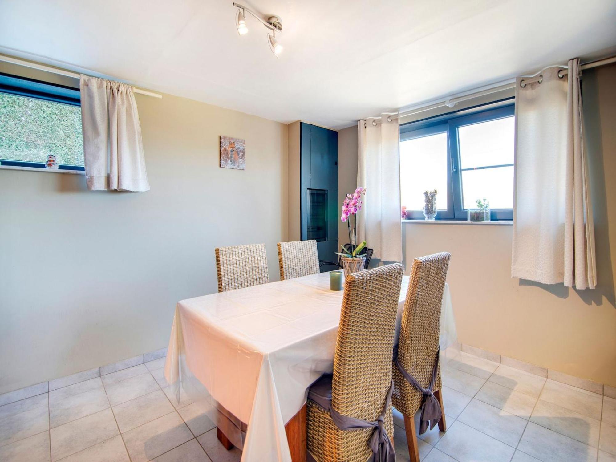 Sophisticated Holiday Home In Lierneux Near Forest מראה חיצוני תמונה